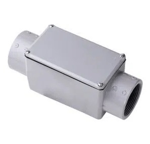 Condulete de Aluminio c C/rosca 3 C/ta
