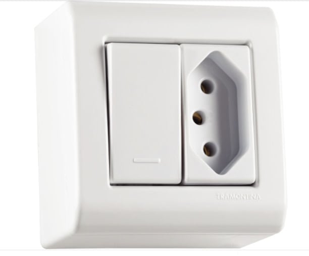 Interruptor Simples + Tomada 10a Lizflex