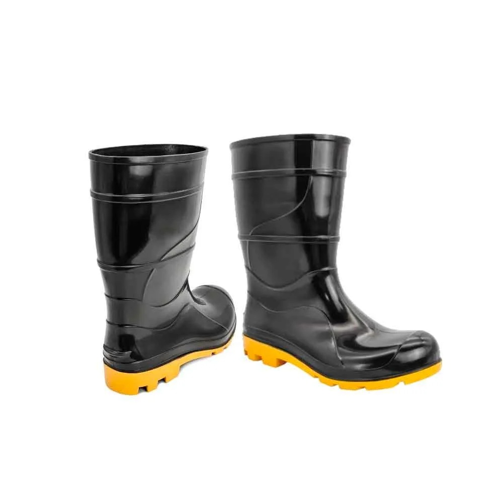 Bota de Borracha Media Preta com Solado Amarelo N° 37 Cartom
